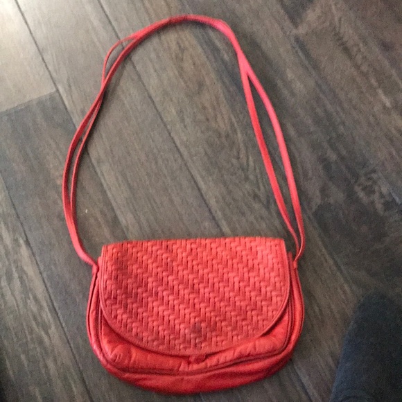 Handbag - Picture 1 of 2